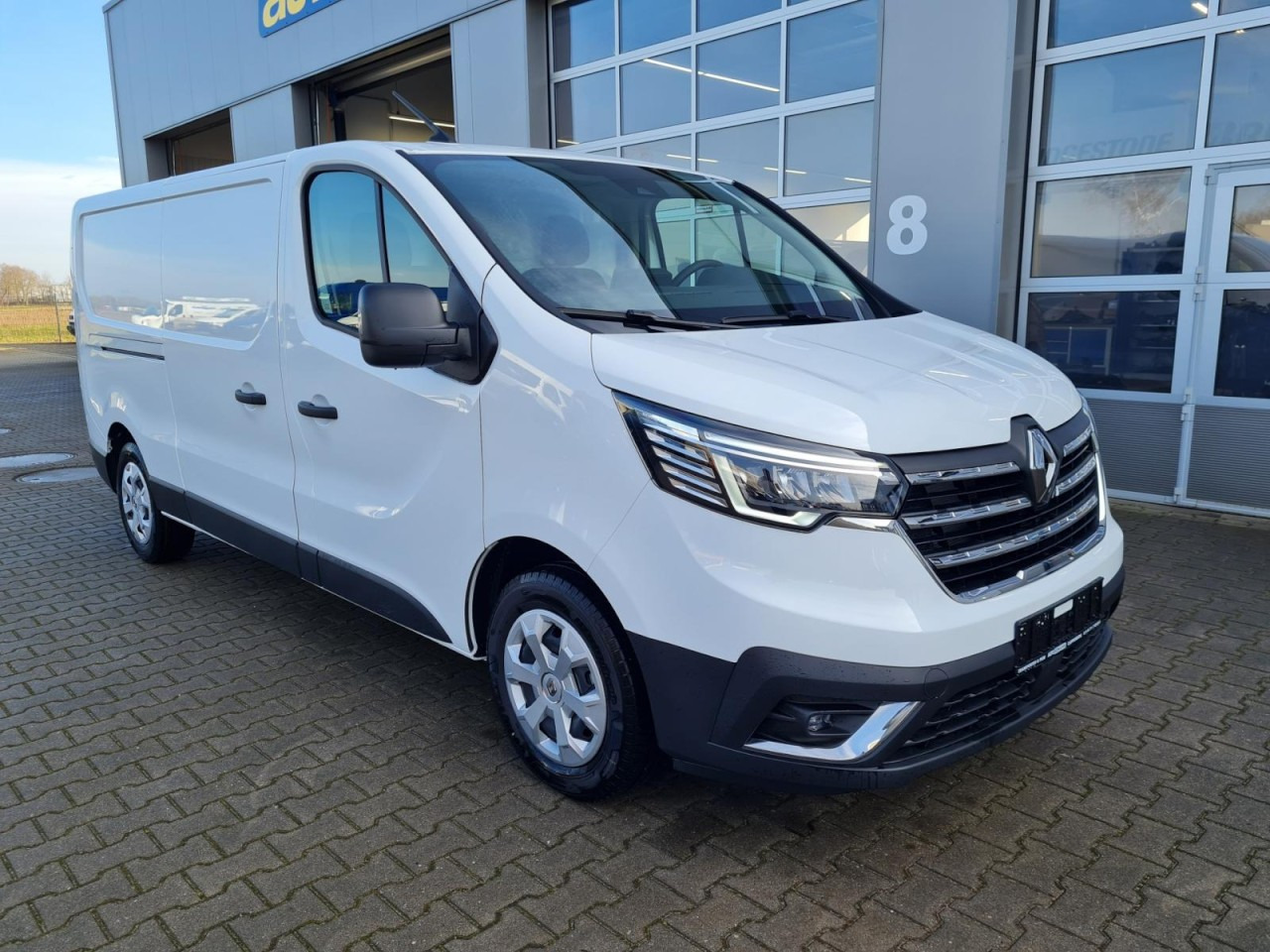 Renault Trafic Kasten dCi 130 L2H1 Komfort AHK LED Allwetter - Furgoneta pequeña: foto 3 Renault Trafic Kasten dCi 130 L2H1 Komfort AHK LED Allwetter - Furgoneta pequeña: foto 3