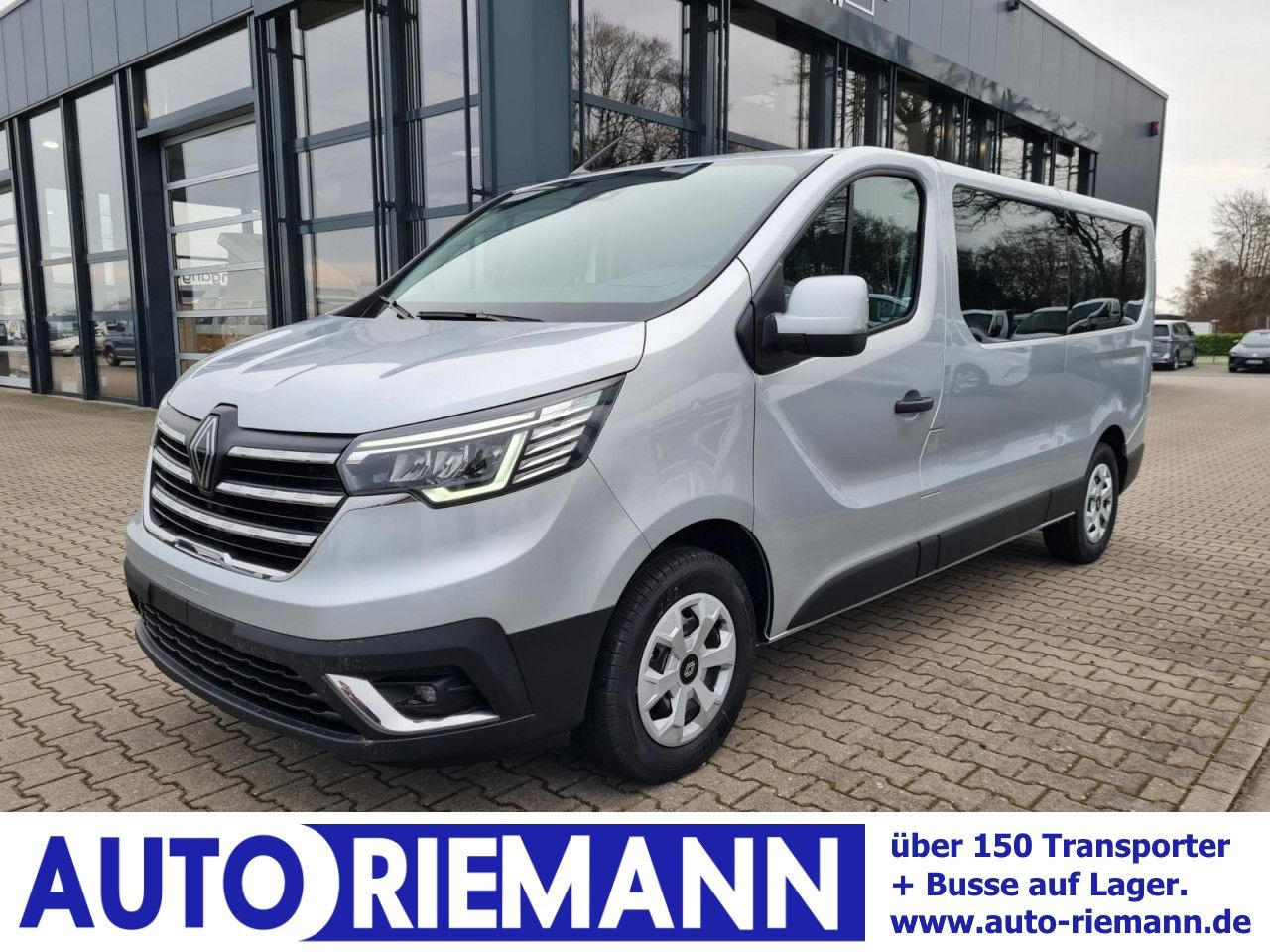Renault Trafic Kombi 9-Sitze L2 Grand Equilibre KLIMA TE - Coche familiar: foto 1 Renault Trafic Kombi 9-Sitze L2 Grand Equilibre KLIMA TE - Coche familiar: foto 1