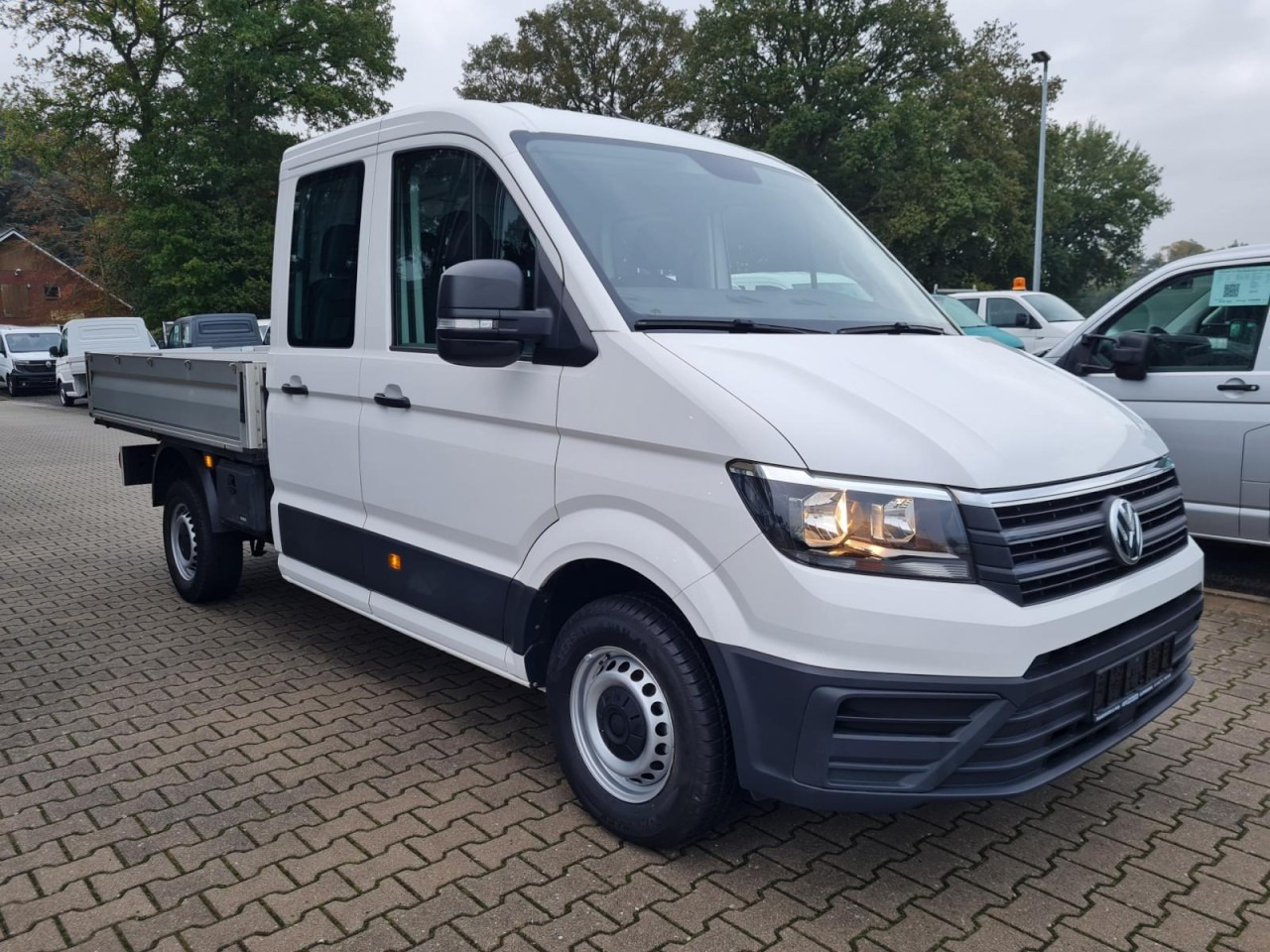 Volkswagen Crafter 35 Doka MR Pritsche AHK Klima 7 Sitzer - Caja abierta furgoneta, Furgoneta combi: foto 3 Volkswagen Crafter 35 Doka MR Pritsche AHK Klima 7 Sitzer - Caja abierta furgoneta, Furgoneta combi: foto 3