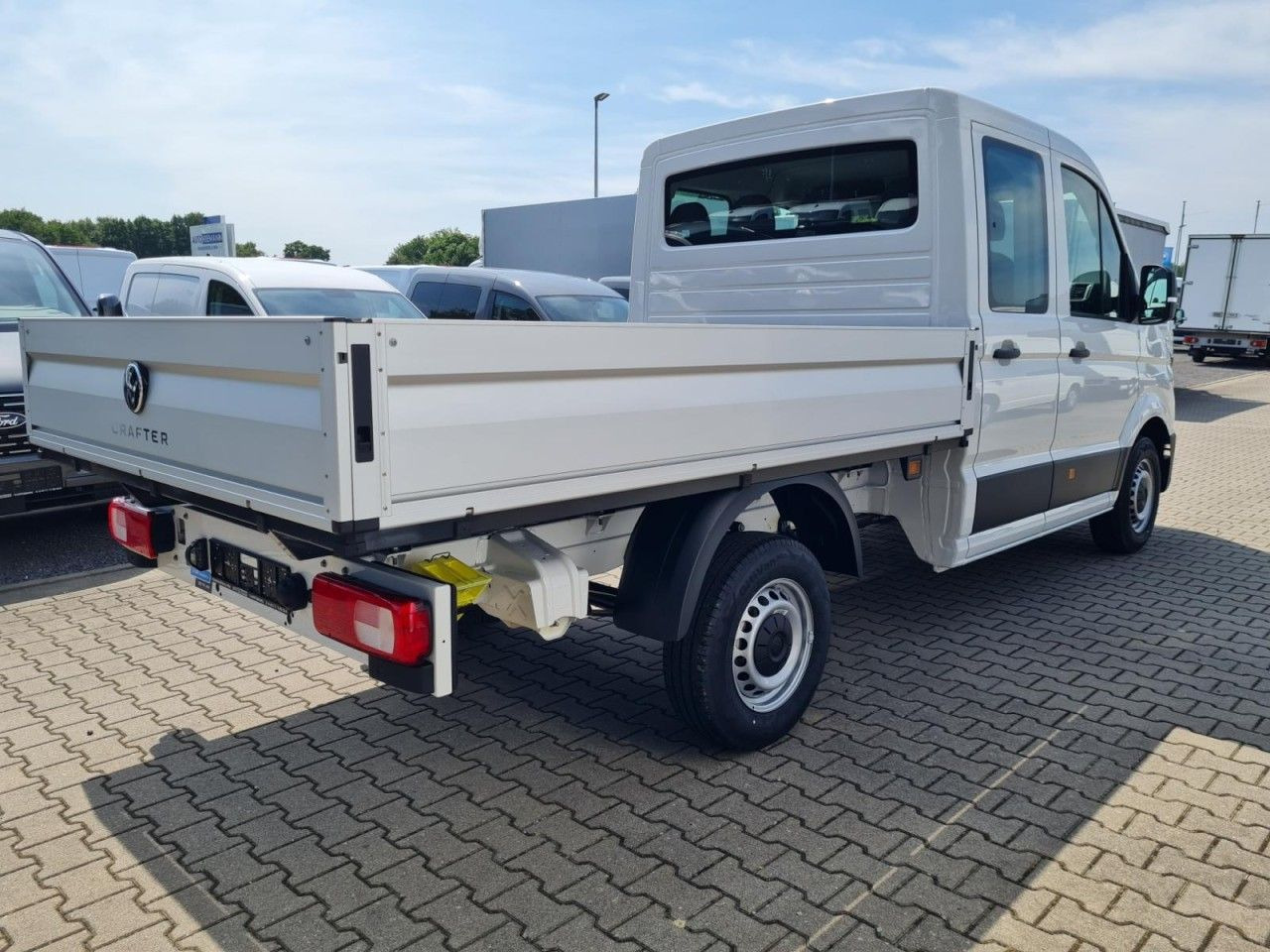 Volkswagen Crafter 35 Doka TDI MR LED KLIMA TEMPOMAT - Caja abierta furgoneta, Furgoneta combi: foto 4 Volkswagen Crafter 35 Doka TDI MR LED KLIMA TEMPOMAT - Caja abierta furgoneta, Furgoneta combi: foto 4