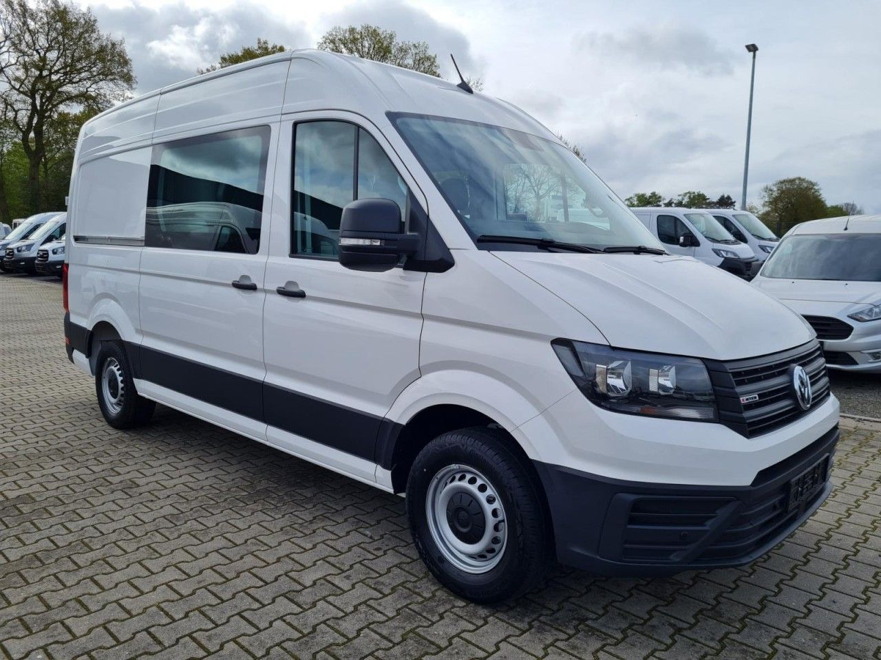 Volkswagen Crafter 35 Kasten PLUS MIXTO DOKA 4motion L3H3 - Furgón, Furgoneta combi: foto 3 Volkswagen Crafter 35 Kasten PLUS MIXTO DOKA 4motion L3H3 - Furgón, Furgoneta combi: foto 3