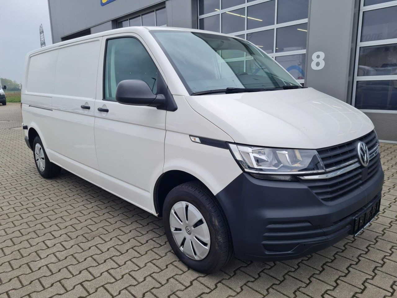 Volkswagen T6.1 Kasten lang Flügeltüren KLIMA KOMFORT PDC - Furgoneta pequeña: foto 3 Volkswagen T6.1 Kasten lang Flügeltüren KLIMA KOMFORT PDC - Furgoneta pequeña: foto 3
