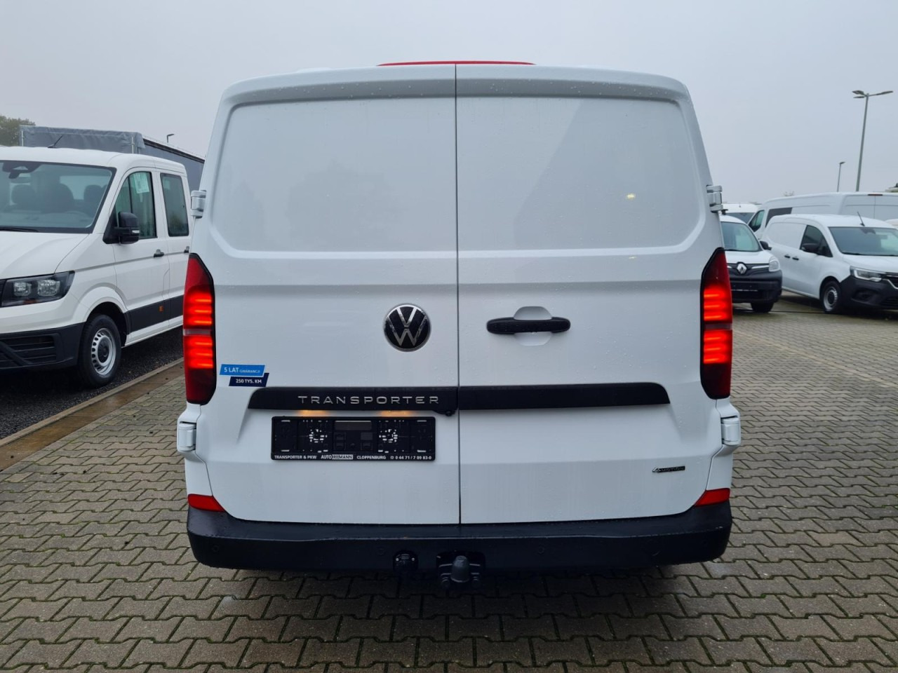 Volkswagen T7 Kasten TDI 4Motion LR L2H1 LED KAMERA TEMPOMAT - Furgoneta pequeña: foto 5 Volkswagen T7 Kasten TDI 4Motion LR L2H1 LED KAMERA TEMPOMAT - Furgoneta pequeña: foto 5