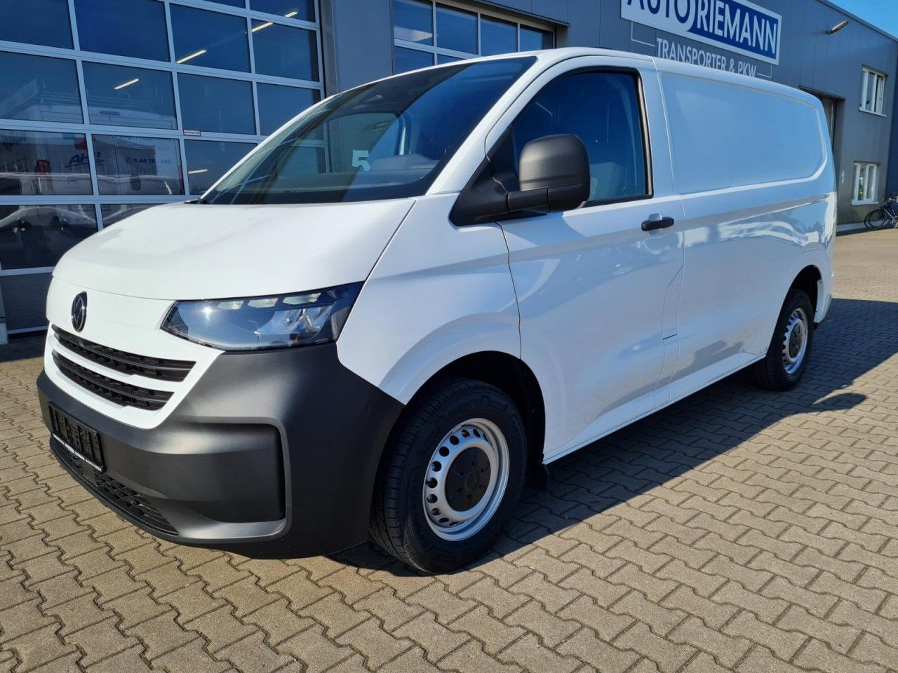 Volkswagen T7 Kasten Tdi KR Heckklappe PDC KLIMA TEMPOMAT - Furgoneta pequeña: foto 2 Volkswagen T7 Kasten Tdi KR Heckklappe PDC KLIMA TEMPOMAT - Furgoneta pequeña: foto 2