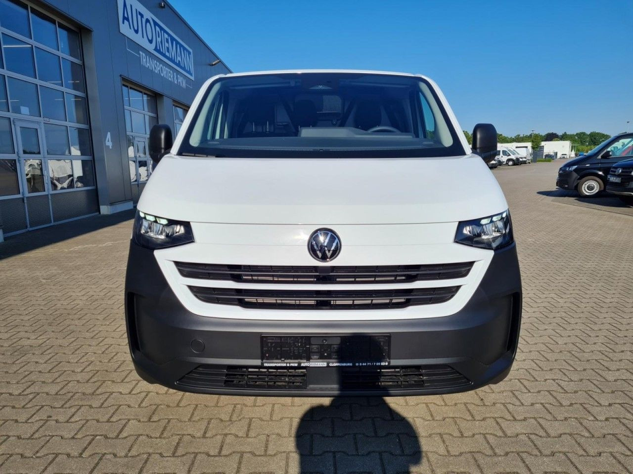 Volkswagen T7 Kasten Tdi KR Heckklappe PDC KLIMA TEMPOMAT - Furgoneta pequeña: foto 2 Volkswagen T7 Kasten Tdi KR Heckklappe PDC KLIMA TEMPOMAT - Furgoneta pequeña: foto 2