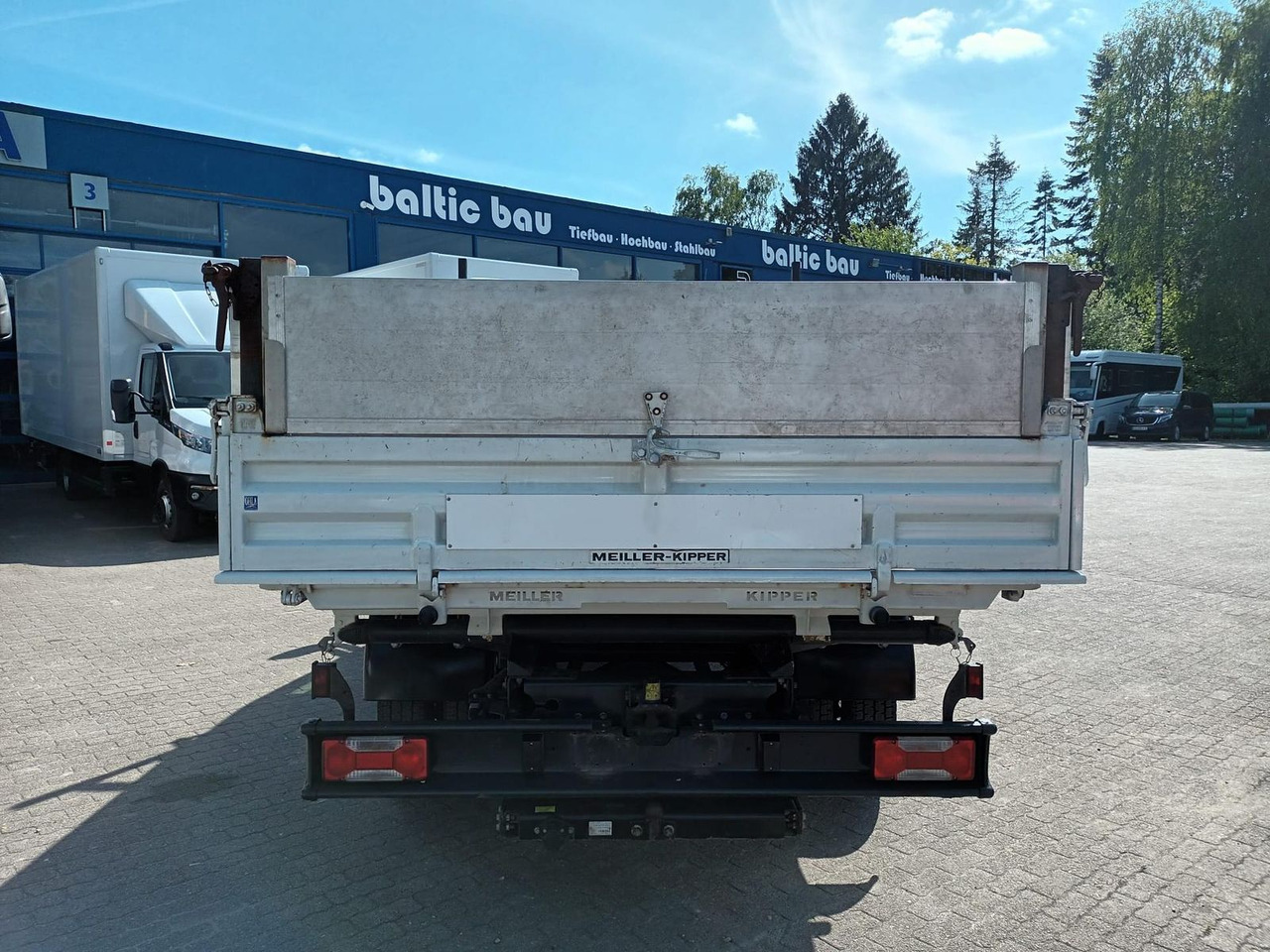 Iveco Daily 70C18H Meiler Kipper Dreiseitenkipper 1... - Volquete furgoneta: foto 4 Iveco Daily 70C18H Meiler Kipper Dreiseitenkipper 1... - Volquete furgoneta: foto 4