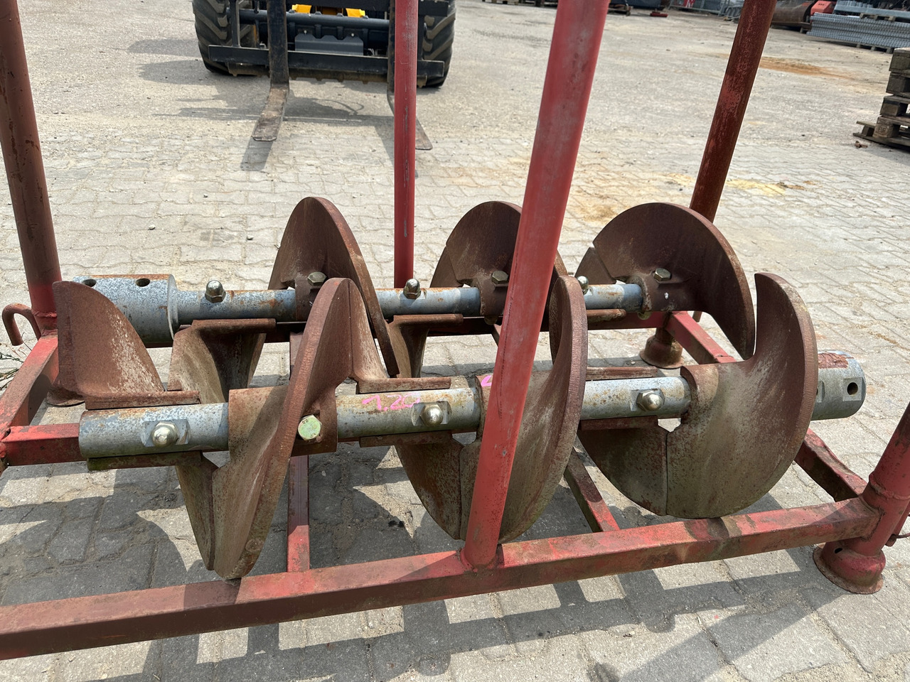 Asphaltförderschnecken Verlängerungen Fertiger - Taladro para tierra: foto 1 Asphaltförderschnecken Verlängerungen Fertiger - Taladro para tierra: foto 1