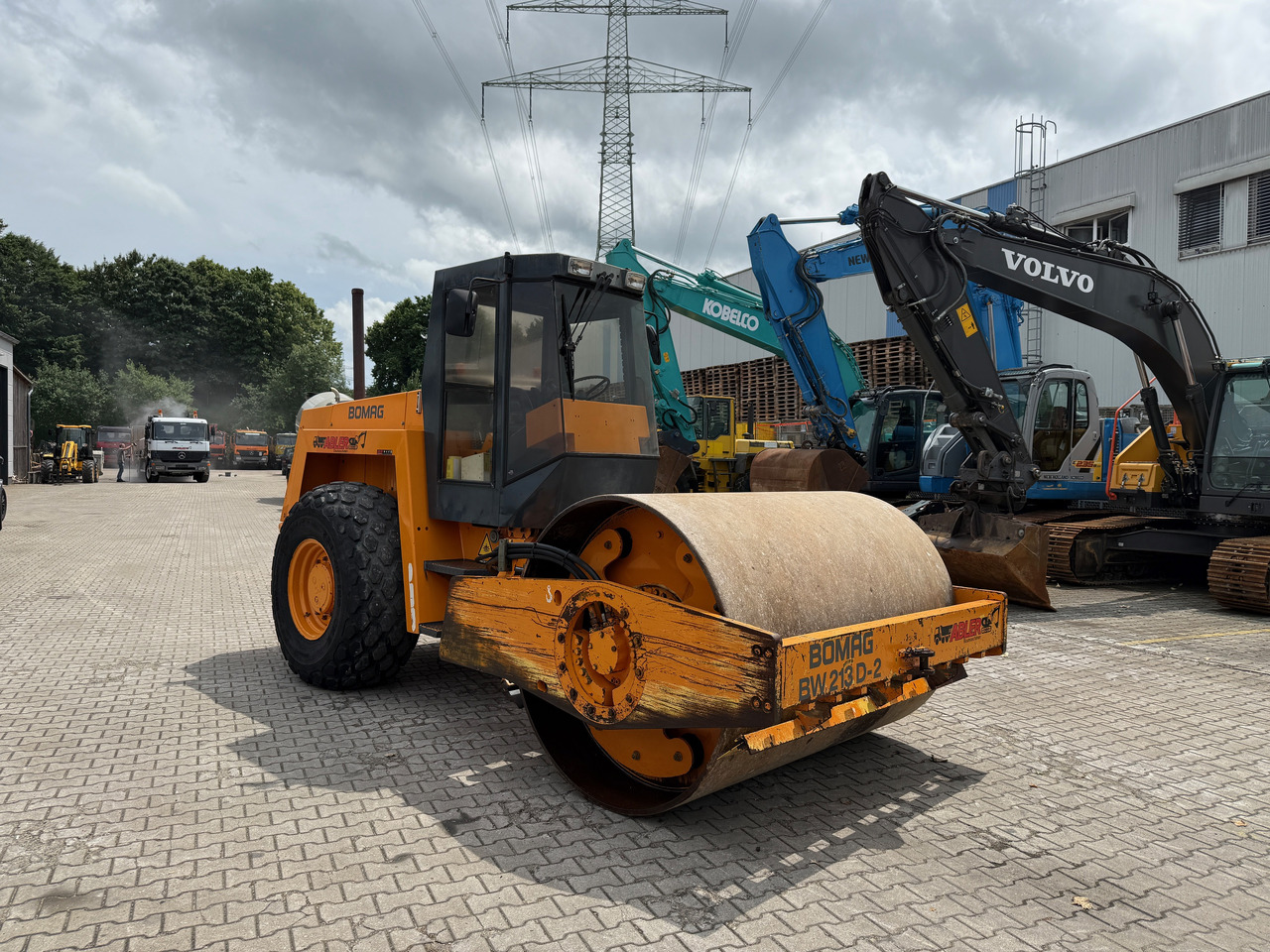 Bomag BW 213D-2 Walzenzug - Compactador: foto 3 Bomag BW 213D-2 Walzenzug - Compactador: foto 3