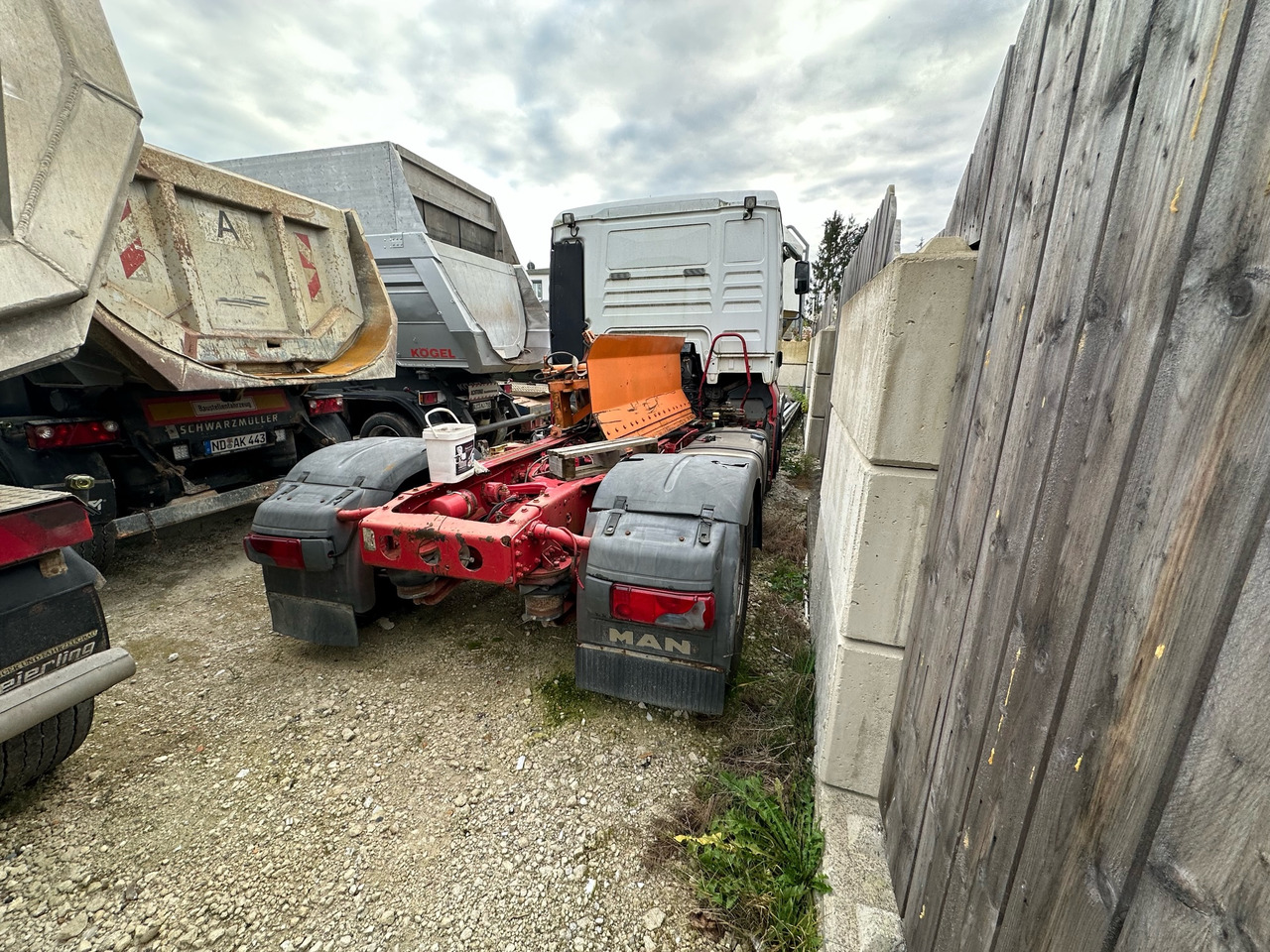 MAN TGA 18.430 SZM HAD 4x4 - Cabeza tractora: foto 5 MAN TGA 18.430 SZM HAD 4x4 - Cabeza tractora: foto 5