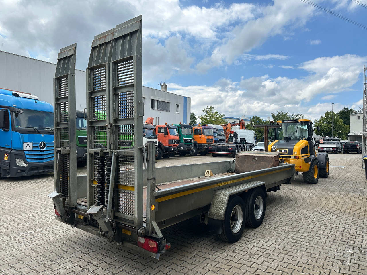 Demmler Tandem-Tiefladeranhänger Fräsenanhänger - Remolque góndola rebajadas: foto 5 Demmler Tandem-Tiefladeranhänger Fräsenanhänger - Remolque góndola rebajadas: foto 5