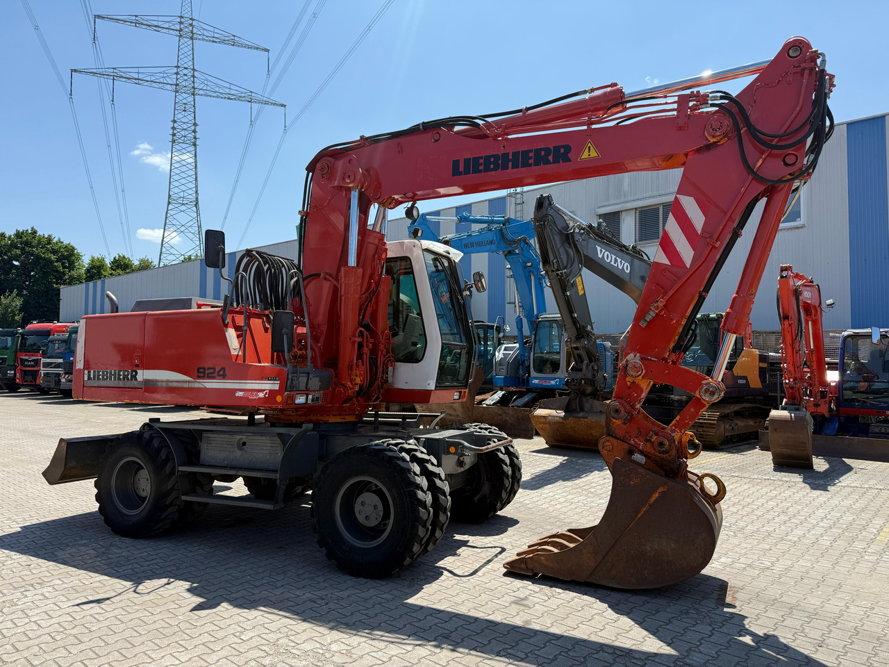 Liebherr A924 Mobilbagger HS20 SW - Excavadora: foto 4 Liebherr A924 Mobilbagger HS20 SW - Excavadora: foto 4