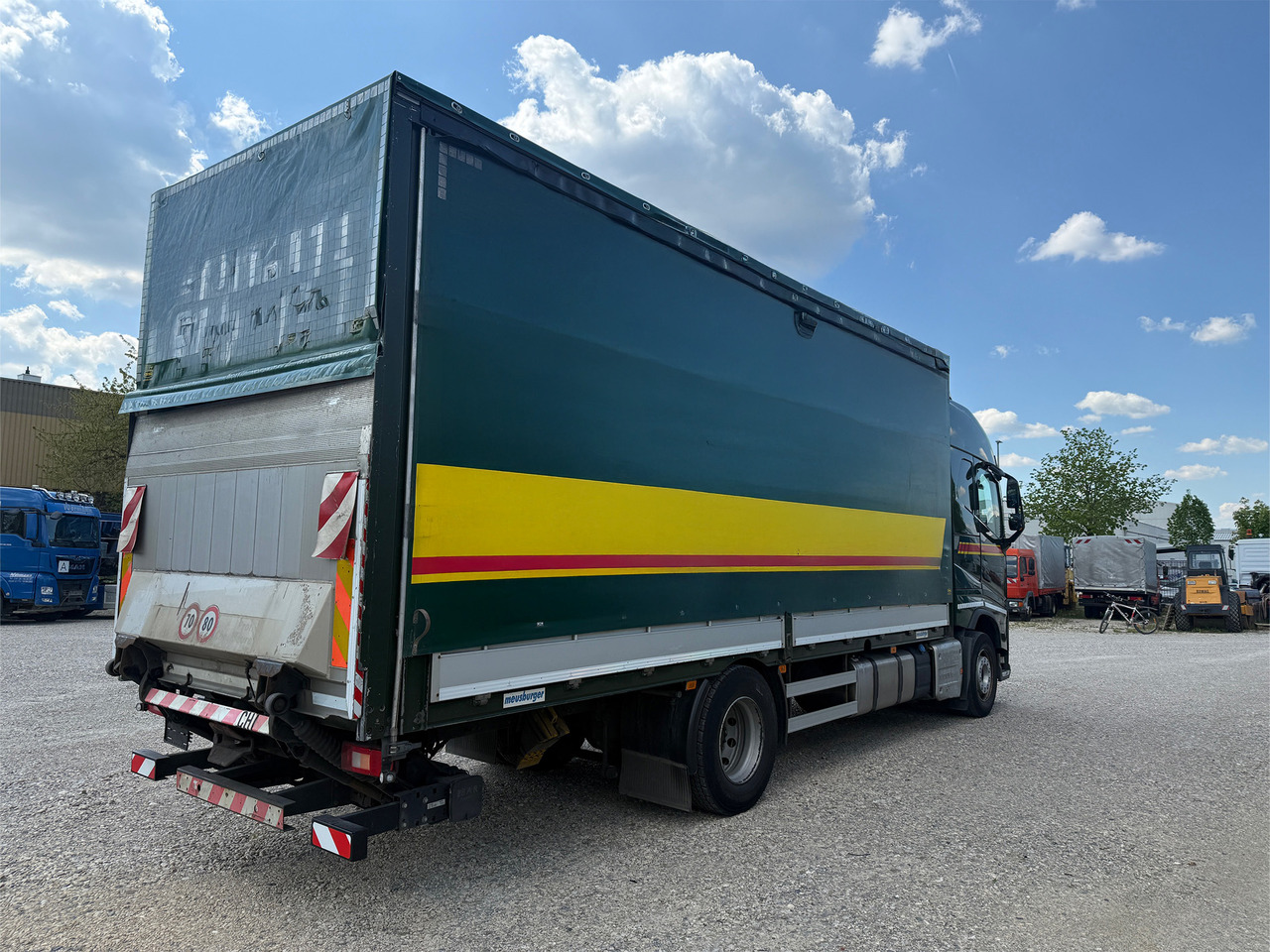 Volvo FH460 Pritsche Plane LBW Klima Retarder - Camión lona: foto 4 Volvo FH460 Pritsche Plane LBW Klima Retarder - Camión lona: foto 4