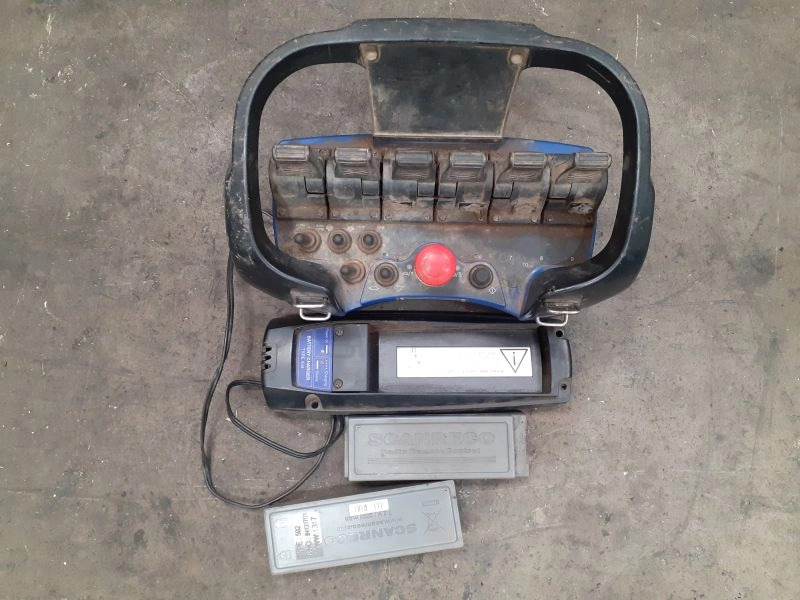 Grúa PM 15523 - Grúa para camión para Camión: foto 4 Grúa PM 15523 - Grúa para camión para Camión: foto 4