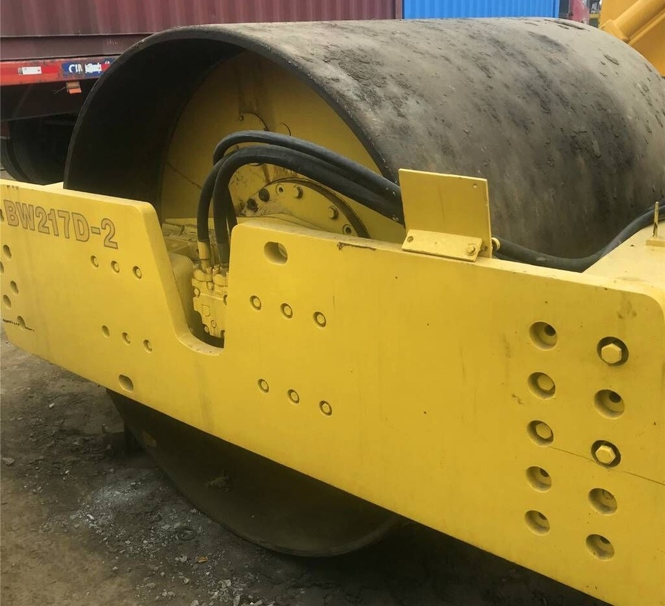 BOMAG BW 217 D-2 - Compactador: foto 5 BOMAG BW 217 D-2 - Compactador: foto 5
