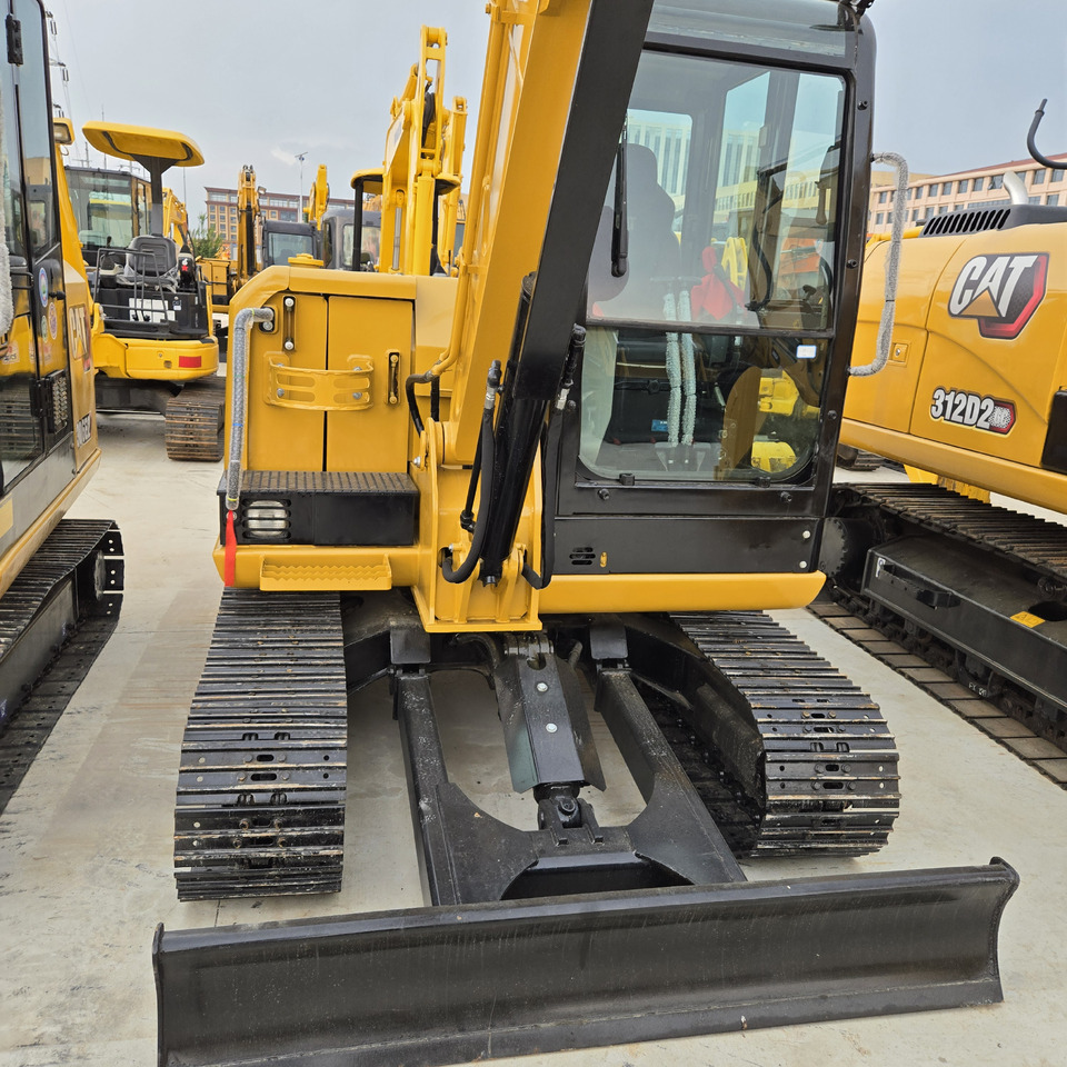 CATERPILLAR 306E2 - Miniexcavadora: foto 4 CATERPILLAR 306E2 - Miniexcavadora: foto 4