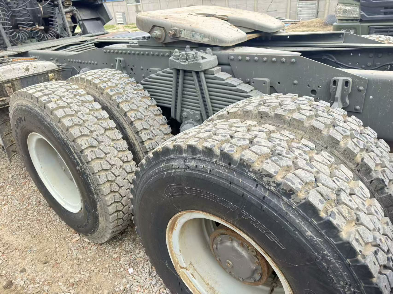 Sinotruk HOWO A7 - Cabeza tractora: foto 3 Sinotruk HOWO A7 - Cabeza tractora: foto 3