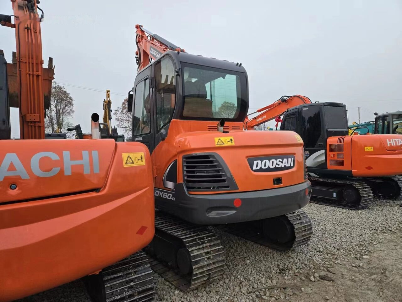 Doosan DX60-9 - Excavadora de cadenas: foto 3 Doosan DX60-9 - Excavadora de cadenas: foto 3