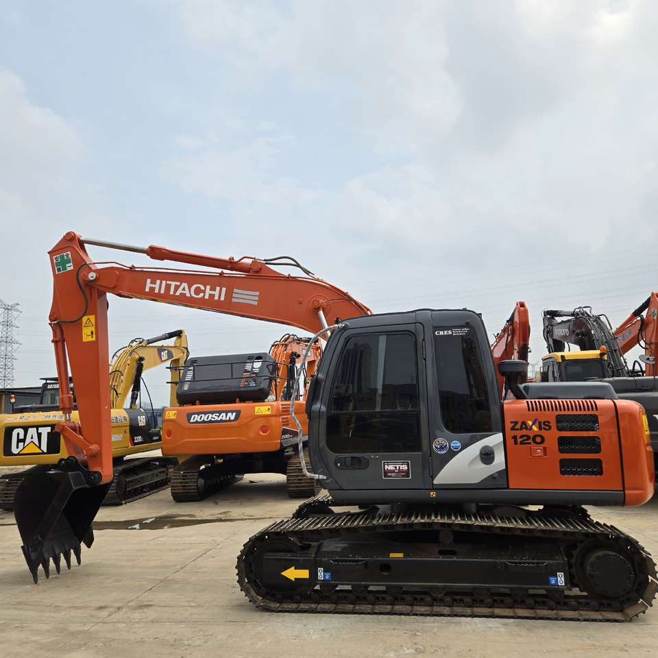 HITACHI ZX120 - Excavadora: foto 2 HITACHI ZX120 - Excavadora: foto 2