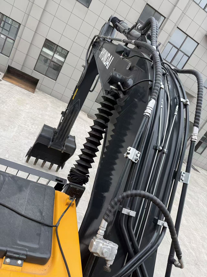 Excavadora Hyudai R220LC-9S: foto 10 Excavadora Hyudai R220LC-9S: foto 10