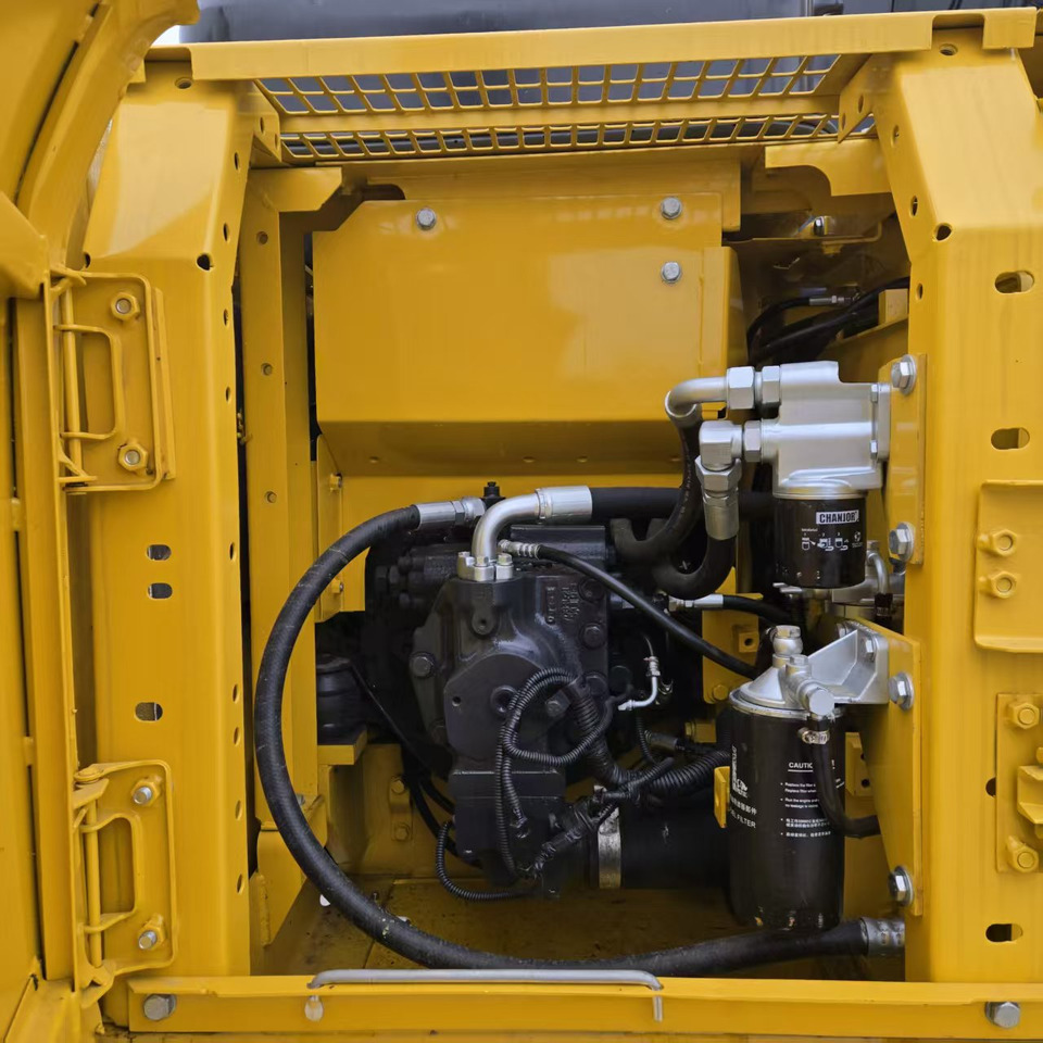 Excavadora KOMATSU PC110: foto 11 Excavadora KOMATSU PC110: foto 11