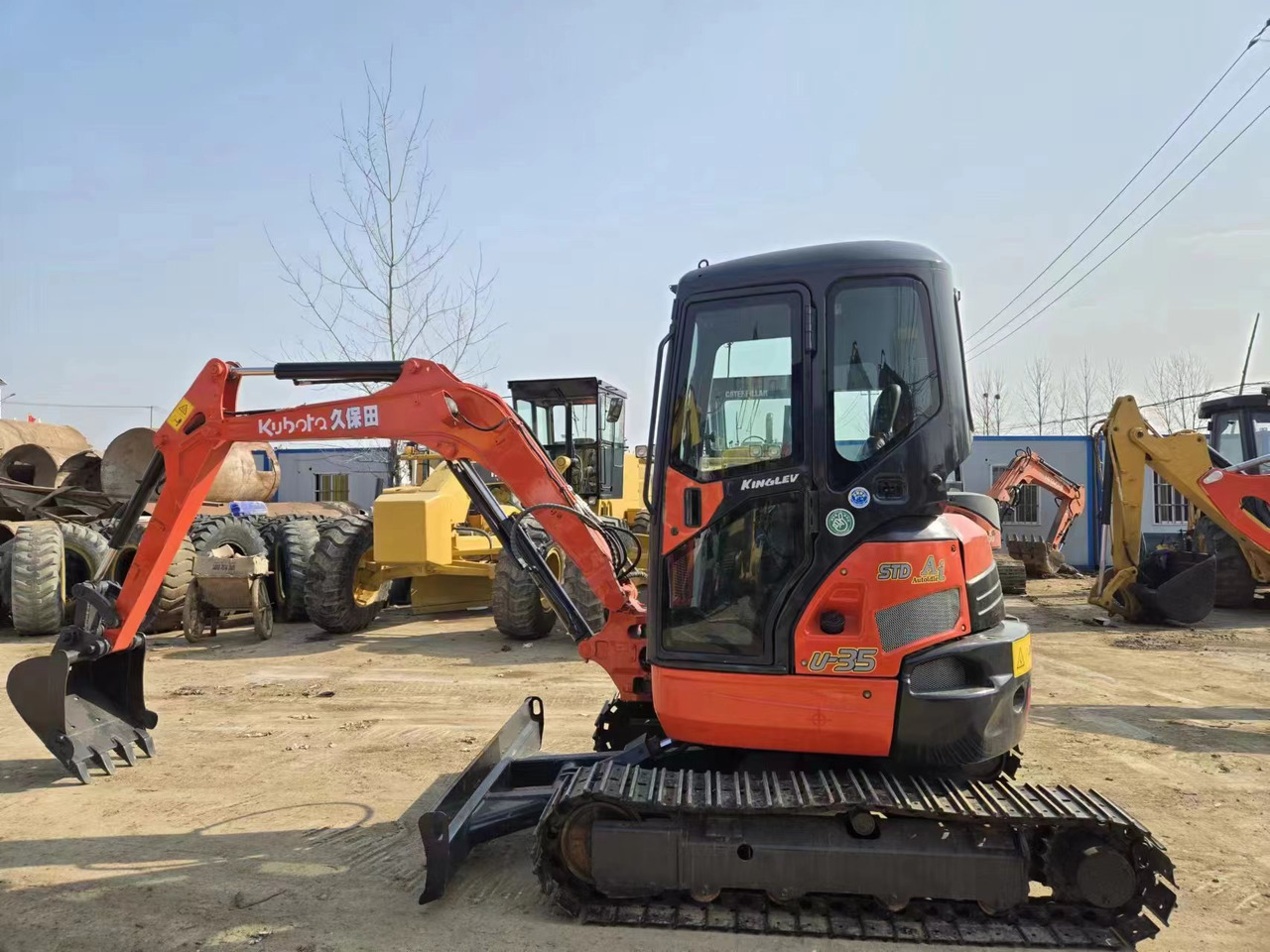 KUBOTA U35 - Miniexcavadora: foto 2 KUBOTA U35 - Miniexcavadora: foto 2