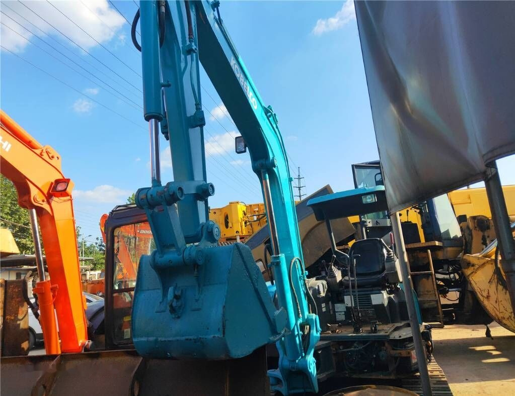 Kobelco SK50SR-3 - Miniexcavadora: foto 4 Kobelco SK50SR-3 - Miniexcavadora: foto 4