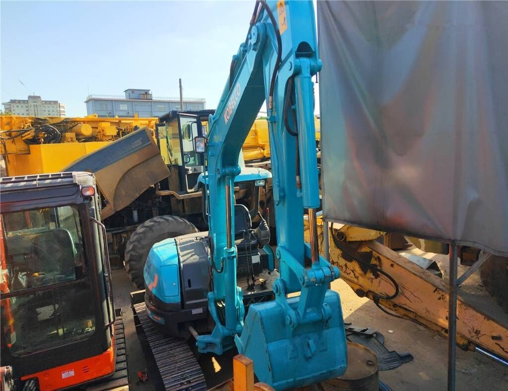 Kobelco SK50SR-3 - Miniexcavadora: foto 2 Kobelco SK50SR-3 - Miniexcavadora: foto 2