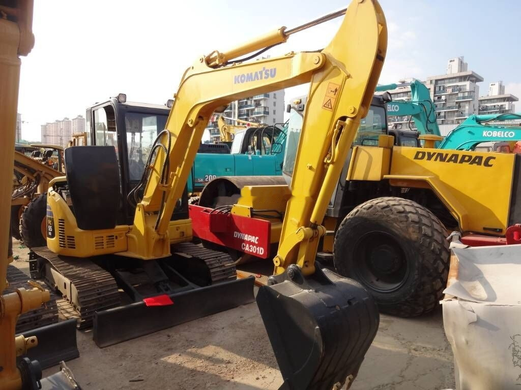 Komatsu PC55MR-2 - Miniexcavadora: foto 2 Komatsu PC55MR-2 - Miniexcavadora: foto 2