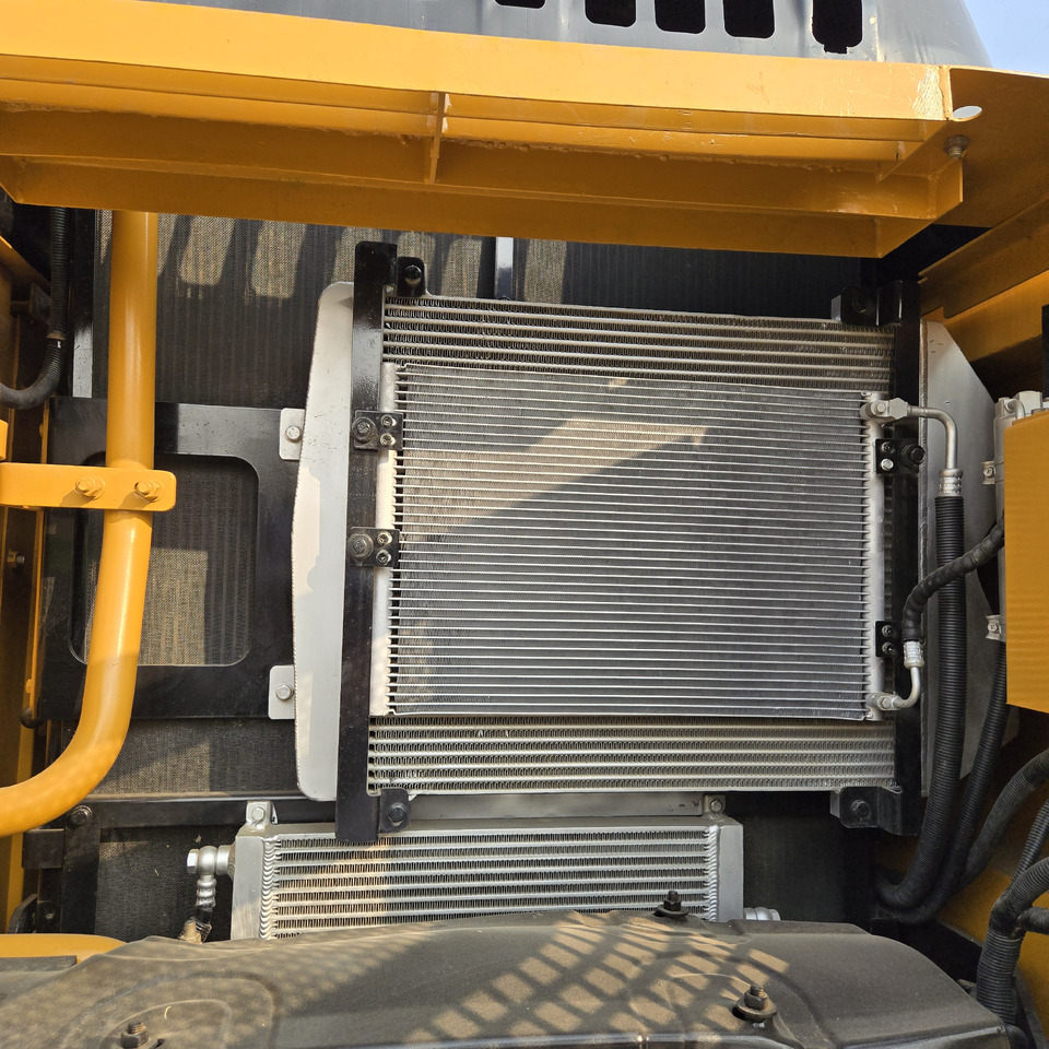 Excavadora SANY SY245H: foto 10