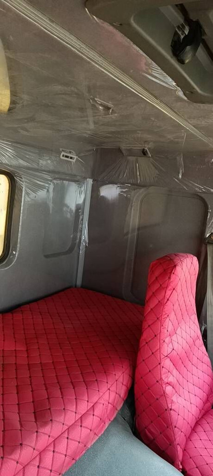 Sinotruk HOWO 6*4 Dump truck - Camión volquete: foto 3 Sinotruk HOWO 6*4 Dump truck - Camión volquete: foto 3