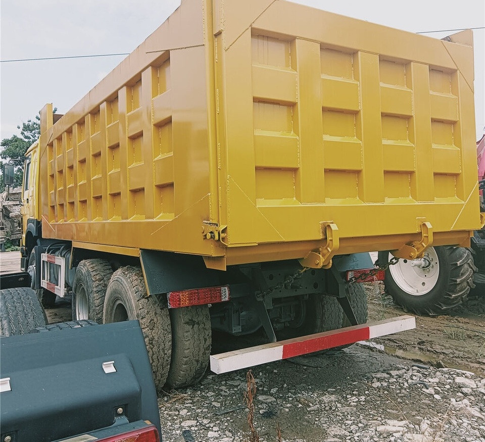Sinotruk HOWO 6*4 Dump truck - Camión volquete: foto 5 Sinotruk HOWO 6*4 Dump truck - Camión volquete: foto 5