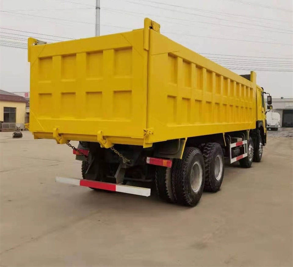 Sinotruk HOWO 8*4 Dump truck - Camión volquete: foto 3 Sinotruk HOWO 8*4 Dump truck - Camión volquete: foto 3