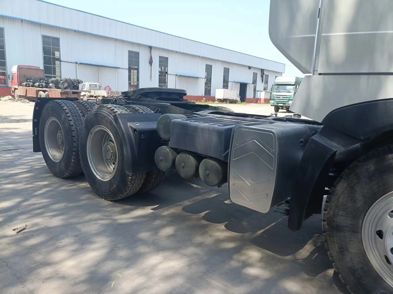 Sinotruk HOWO A7 tractor - Minidumper: foto 5 Sinotruk HOWO A7 tractor - Minidumper: foto 5