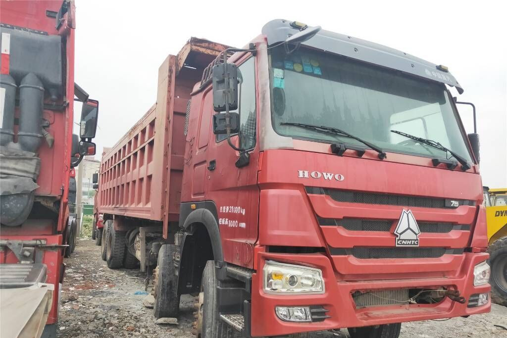 Sinotruk Howo - Camión volquete: foto 3 Sinotruk Howo - Camión volquete: foto 3