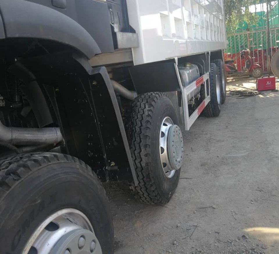 Camión volquete Sinotruk Howo: foto 7