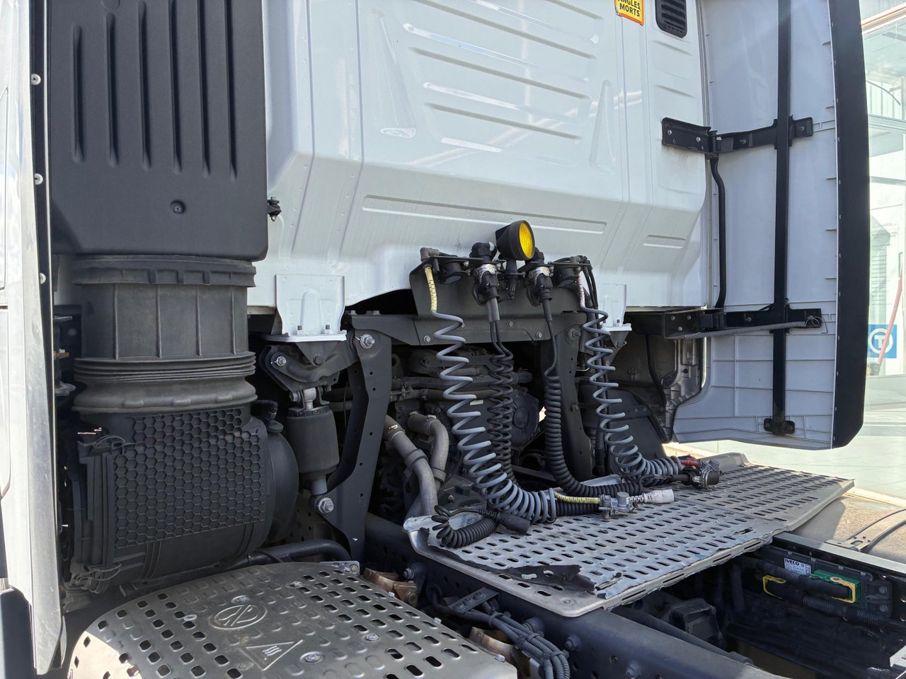 Cabeza Tractora IVECO 510 AUTOMATICO INTARDER - Cabeza tractora: foto 5 Cabeza Tractora IVECO 510 AUTOMATICO INTARDER - Cabeza tractora: foto 5