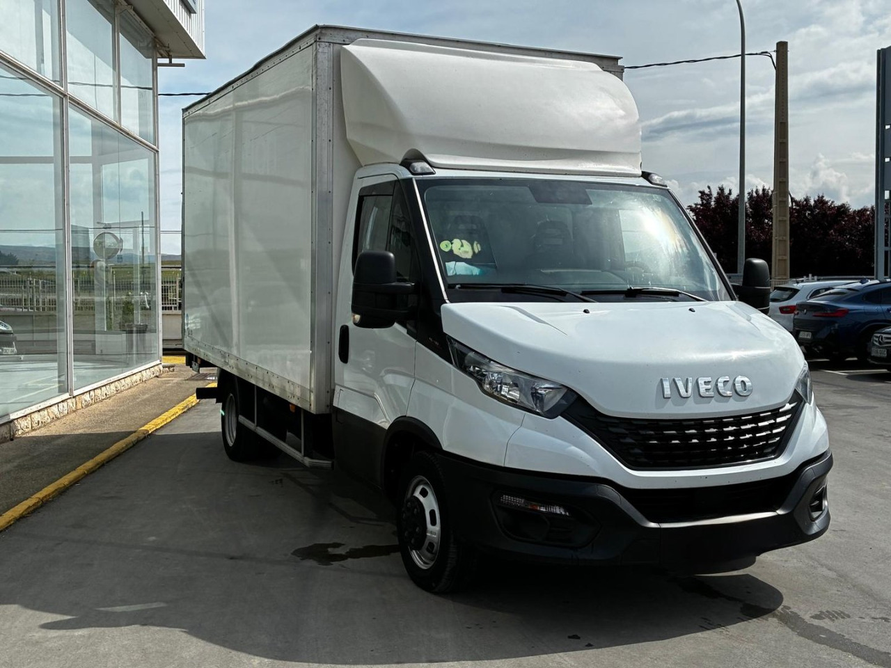 Caja cerrada IVECO 35C16 3.0 20m3 - Furgoneta caja cerrada: foto 3 Caja cerrada IVECO 35C16 3.0 20m3 - Furgoneta caja cerrada: foto 3