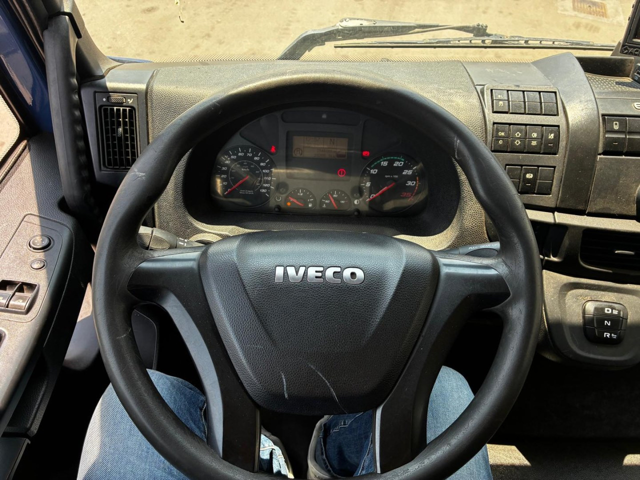 Leasing de  Caja cerrada IVECO Eurocargo ML 120 E22 Caja cerrada IVECO Eurocargo ML 120 E22: foto 8