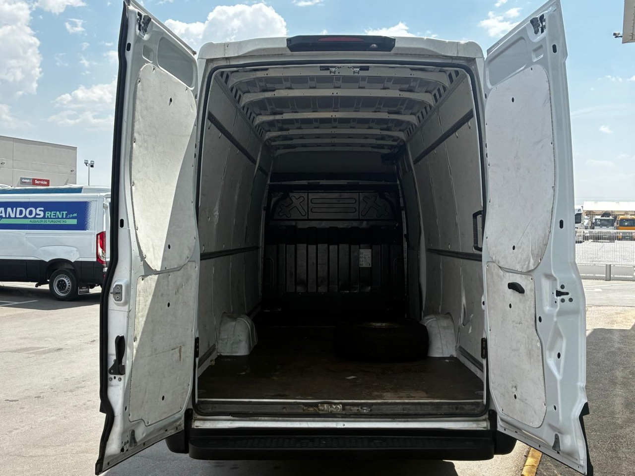 Furgón IVECO 35S14 V 16m3 - Furgón: foto 5 Furgón IVECO 35S14 V 16m3 - Furgón: foto 5