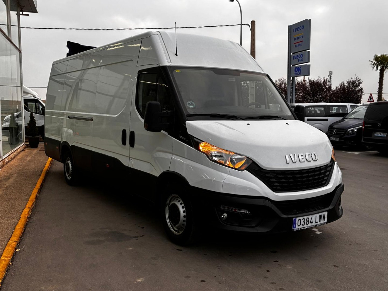 Furgón IVECO 35S14 V 16m3 - Furgón: foto 3 Furgón IVECO 35S14 V 16m3 - Furgón: foto 3