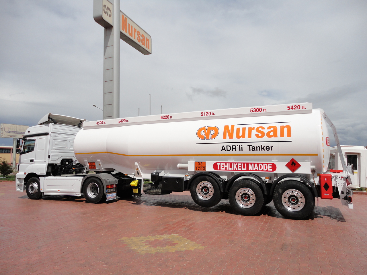 NURSAN Steel Tanker - Semirremolque cisterna: foto 4 NURSAN Steel Tanker - Semirremolque cisterna: foto 4