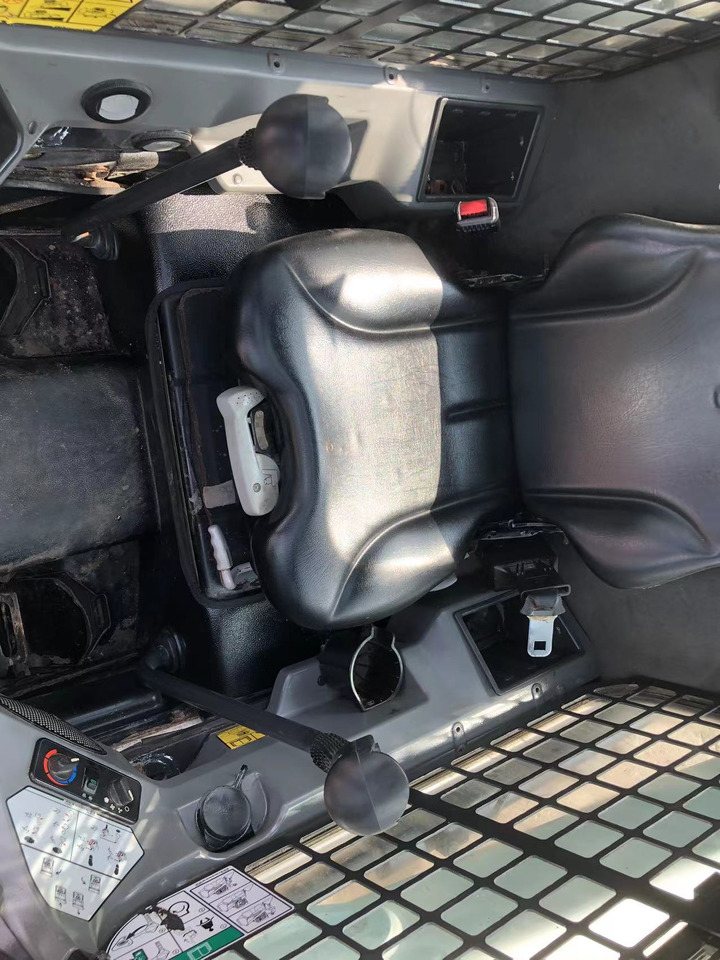 BOBCAT S550 - Minicargadora: foto 5 BOBCAT S550 - Minicargadora: foto 5