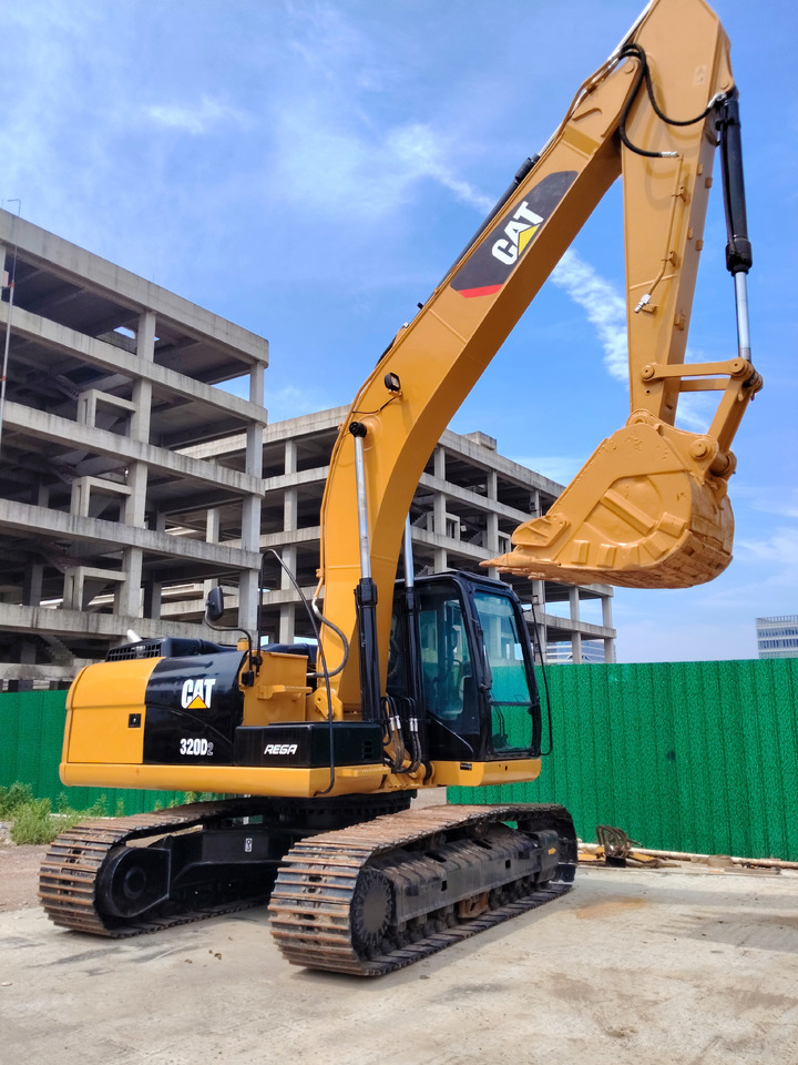 CAT 320D2 WITH CAT C7.1 ENGINE - Excavadora de cadenas: foto 5 CAT 320D2 WITH CAT C7.1 ENGINE - Excavadora de cadenas: foto 5