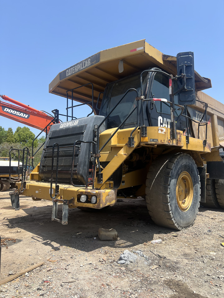 CAT 773F 45 TON ROCK TRUCK - Dúmper rígido: foto 1 CAT 773F 45 TON ROCK TRUCK - Dúmper rígido: foto 1