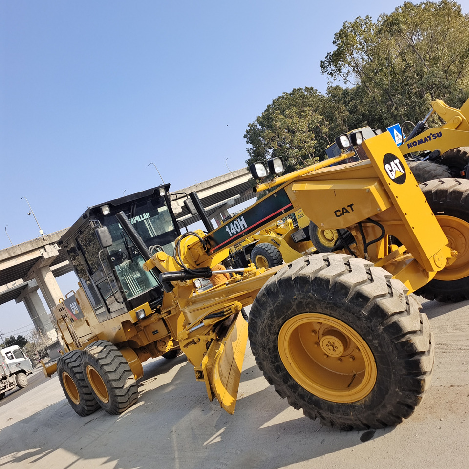 CATERPILLAR 140H 140K 140G CAT - Grader: foto 1 CATERPILLAR 140H 140K 140G CAT - Grader: foto 1
