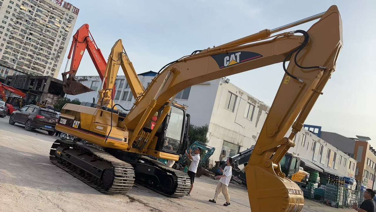 CATERPILLAR 320BL CAT 320 BL - Excavadora de cadenas: foto 4 CATERPILLAR 320BL CAT 320 BL - Excavadora de cadenas: foto 4