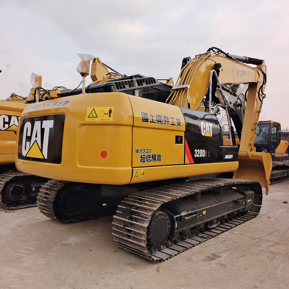 CATERPILLAR 320D CAT 320D2 320D2L - Excavadora de cadenas: foto 2 CATERPILLAR 320D CAT 320D2 320D2L - Excavadora de cadenas: foto 2