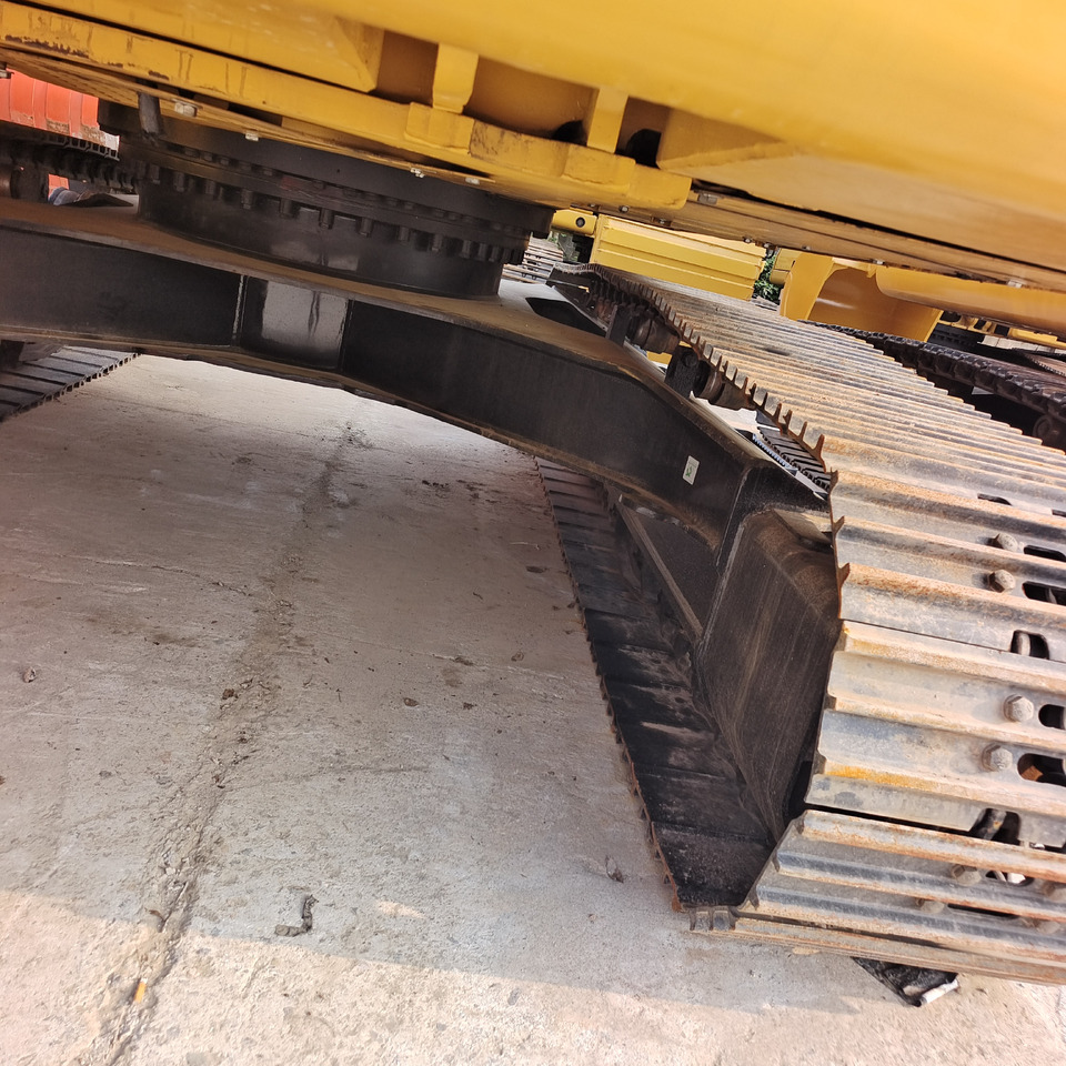 CATERPILLAR 323 CAT 323 GC - Excavadora de cadenas: foto 4 CATERPILLAR 323 CAT 323 GC - Excavadora de cadenas: foto 4