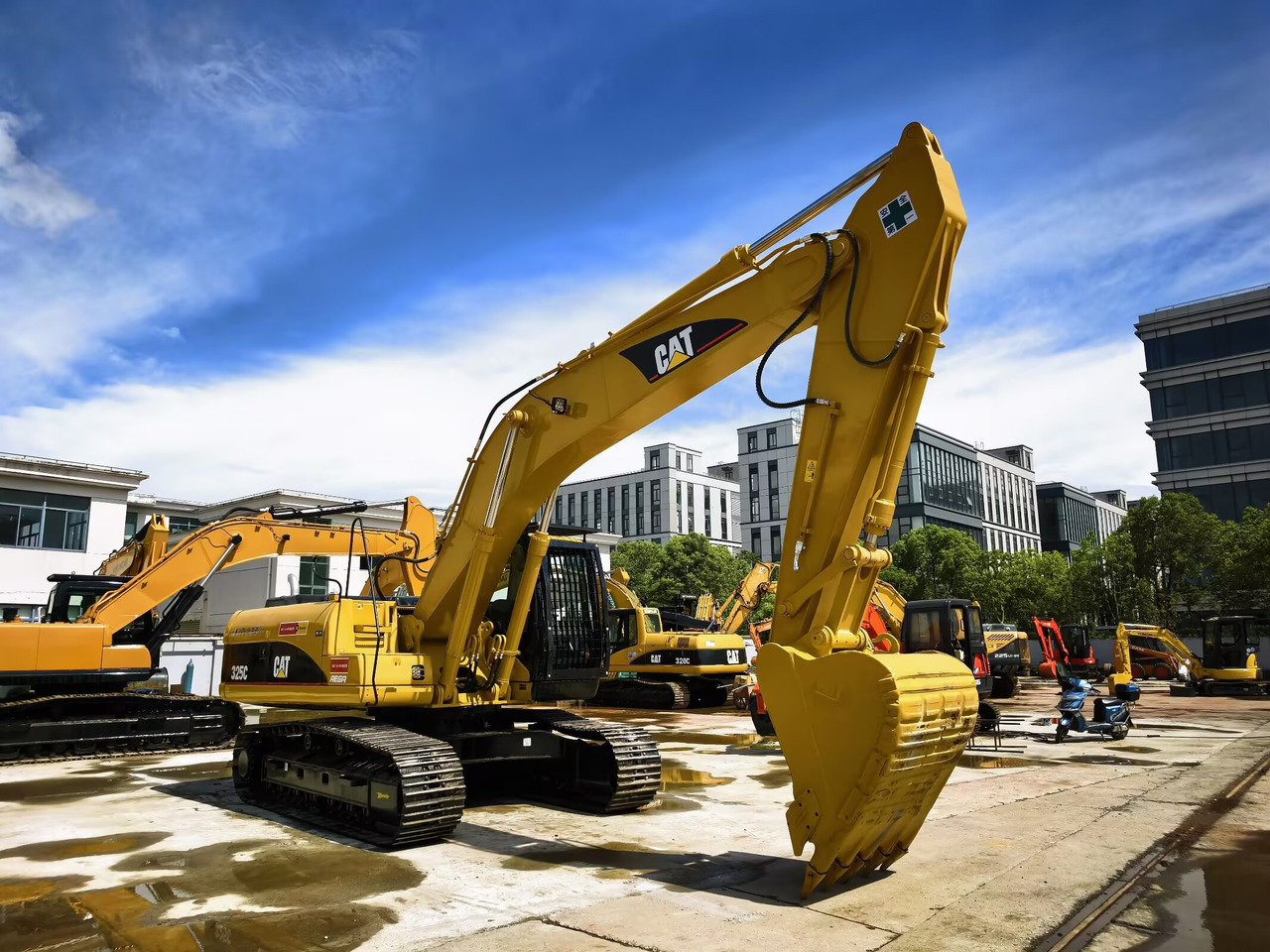 CATERPILLAR 325C - Excavadora de cadenas: foto 5 CATERPILLAR 325C - Excavadora de cadenas: foto 5