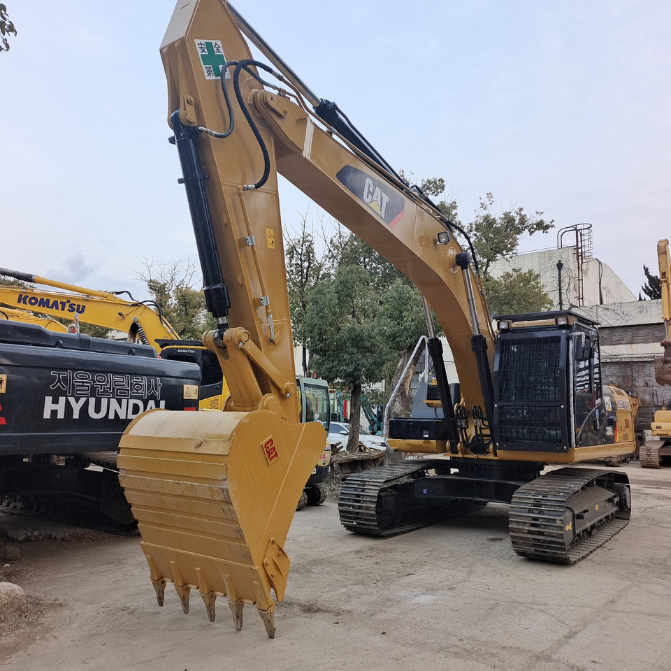 CATERPILLAR 330D2 L CAT 330D 330GC - Excavadora de cadenas: foto 3 CATERPILLAR 330D2 L CAT 330D 330GC - Excavadora de cadenas: foto 3